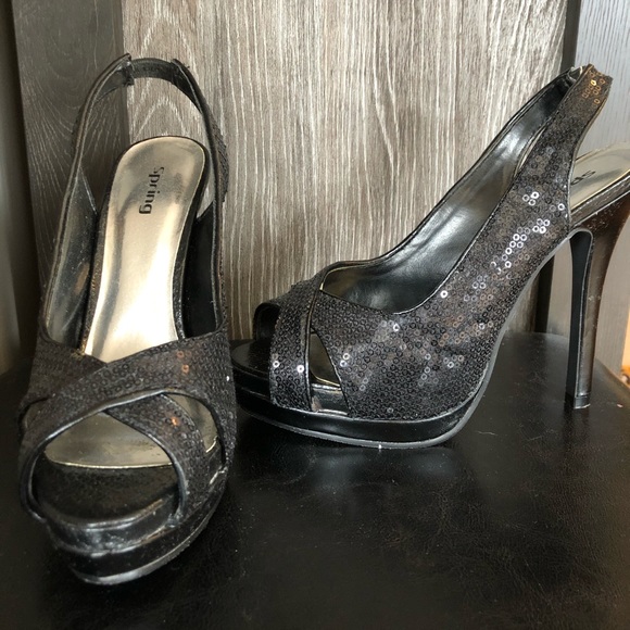 3 for 15 ๐ Spring Sequin Heels - Picture 1 of 7